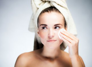 Jak uzyskać efekt czystej skóry?
